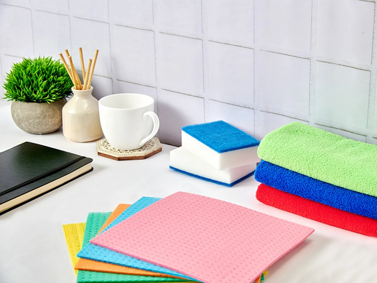 uzyjgabkidonacz-extra-1.webp Użyj gąbki do naczyń, a Twoje kwiaty zakwitną jak nigdy dotąd! - image 1