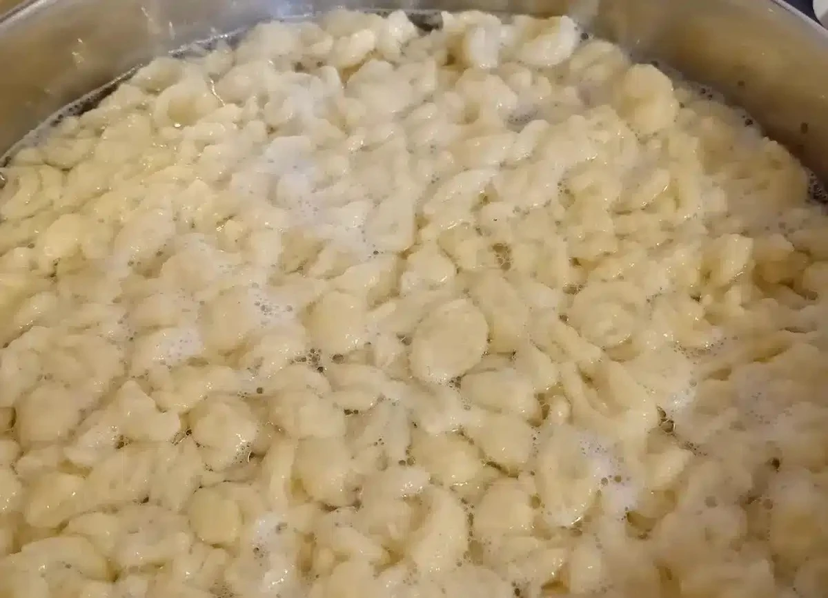 10 osób wpada w tę pułapkę, robiąc kluski śląskie. Oto jak uzyskać idealną konsystencję