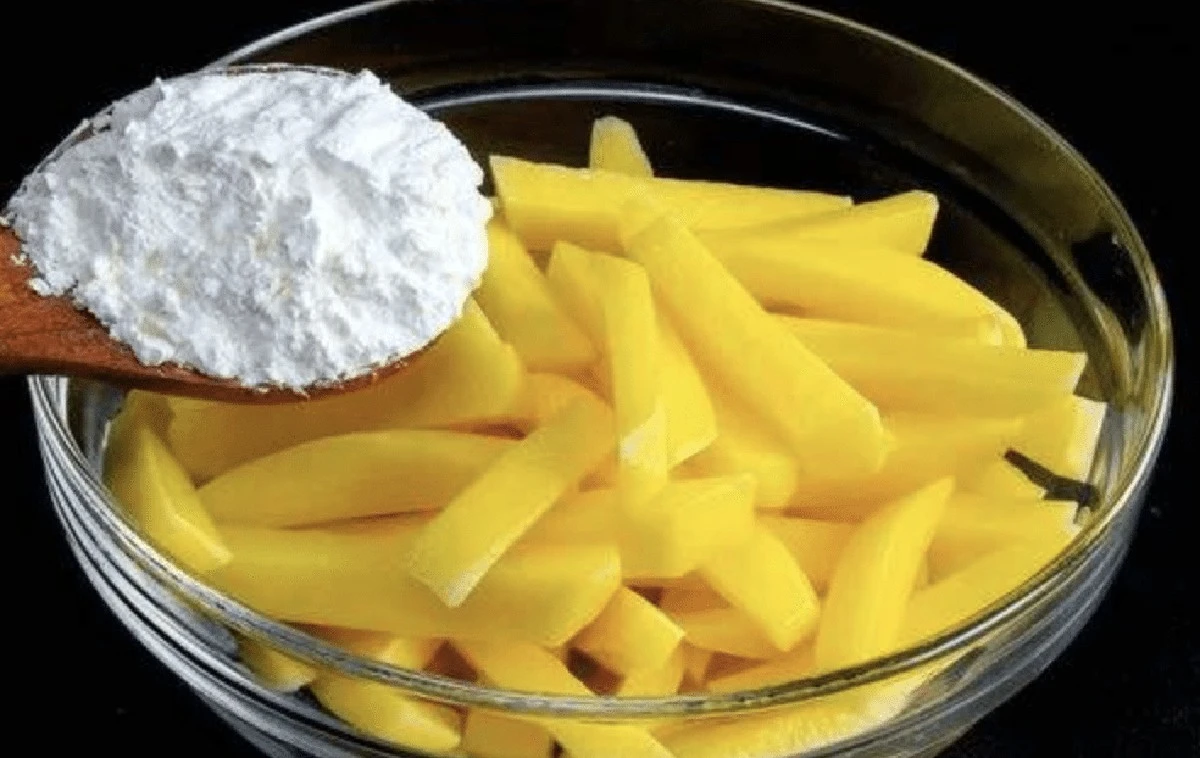 Sekret idealnych frytek jak z restauracji. Ten trik odmieni Twoje ziemniaki