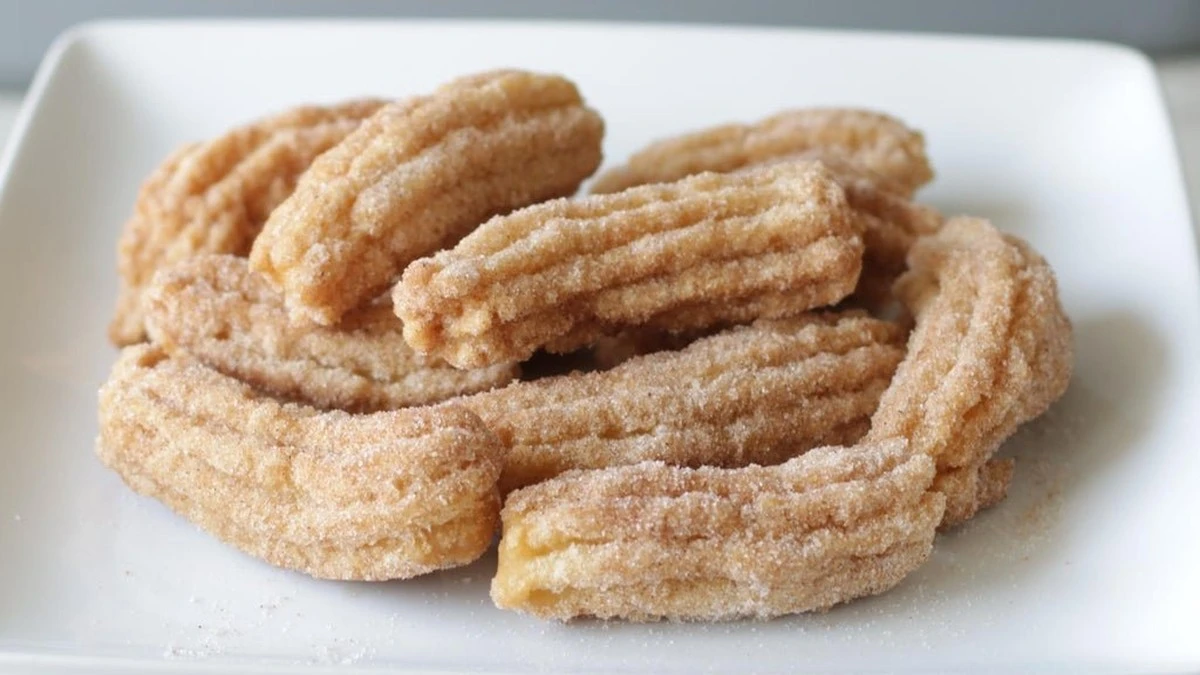 churrosbezglute-extra-1.webp Churros bez glutenu: prosty przepis krok po kroku, jak zrobić je w domu - image 1