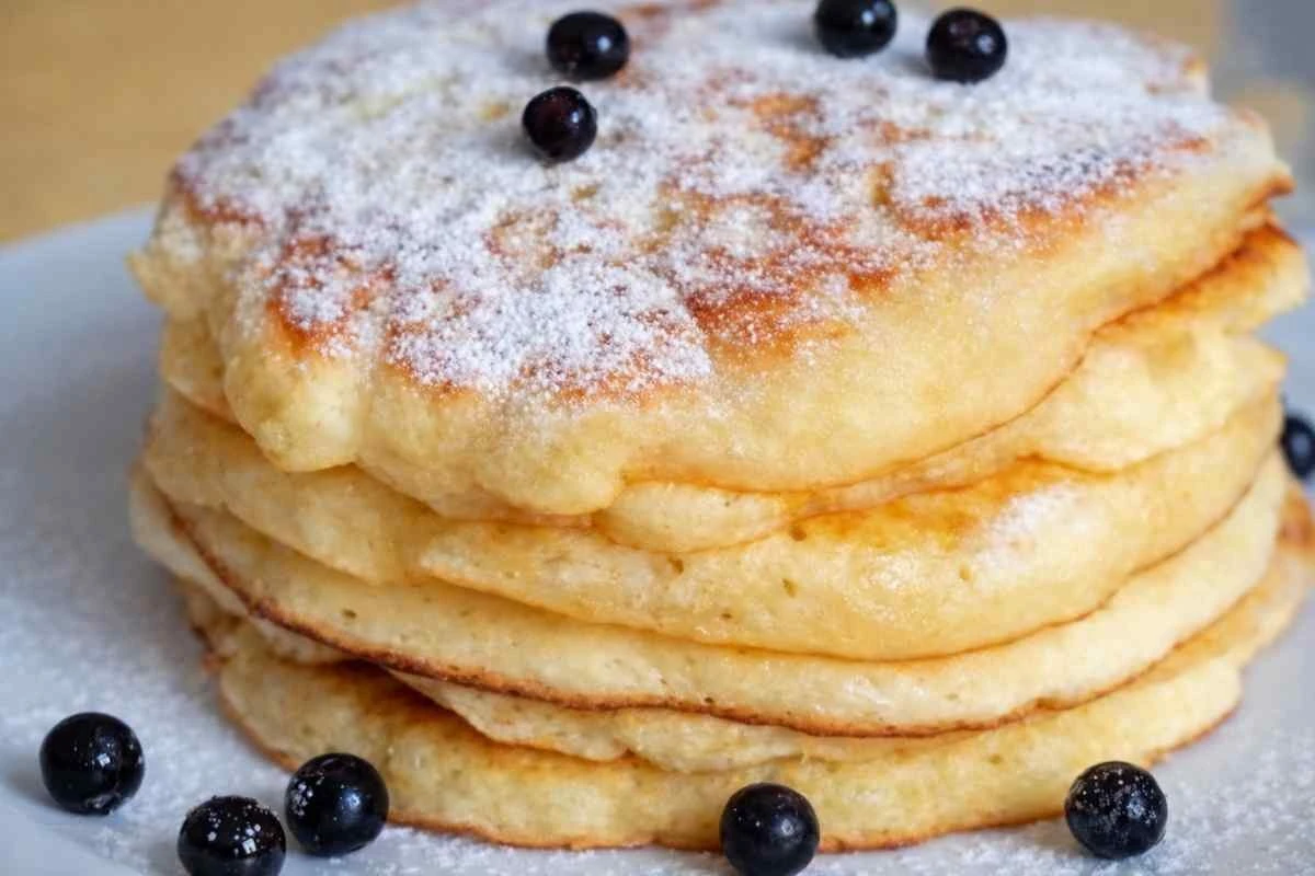 Amerykańskie naleśniki, które odmienisz w swoim domu – pokochasz je od pierwszego kęsa!