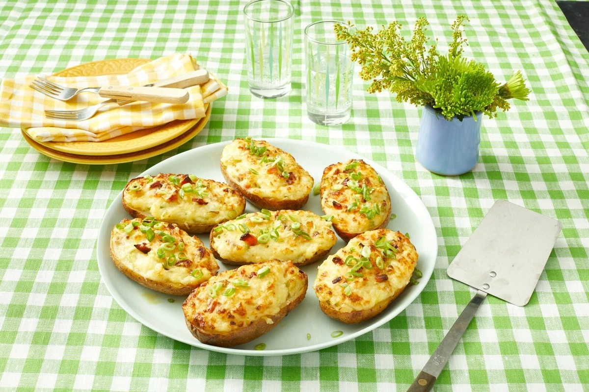 Pieczone ziemniaki z serem: sekretny przepis, który podbije serca - image 1