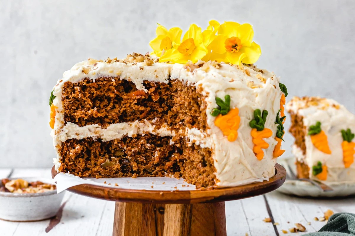 Sekret wilgotnego ciasta marchewkowego: Trik z jabłkiem, który zachwyci! - image 1