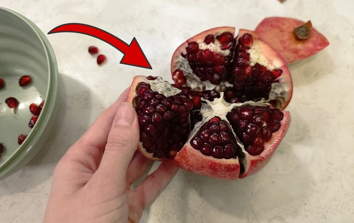 Sprzedawcy z targu nie znoszą tej sztuczki: robię z granatem jedną rzecz, by sprawdzić, czy jest słodki