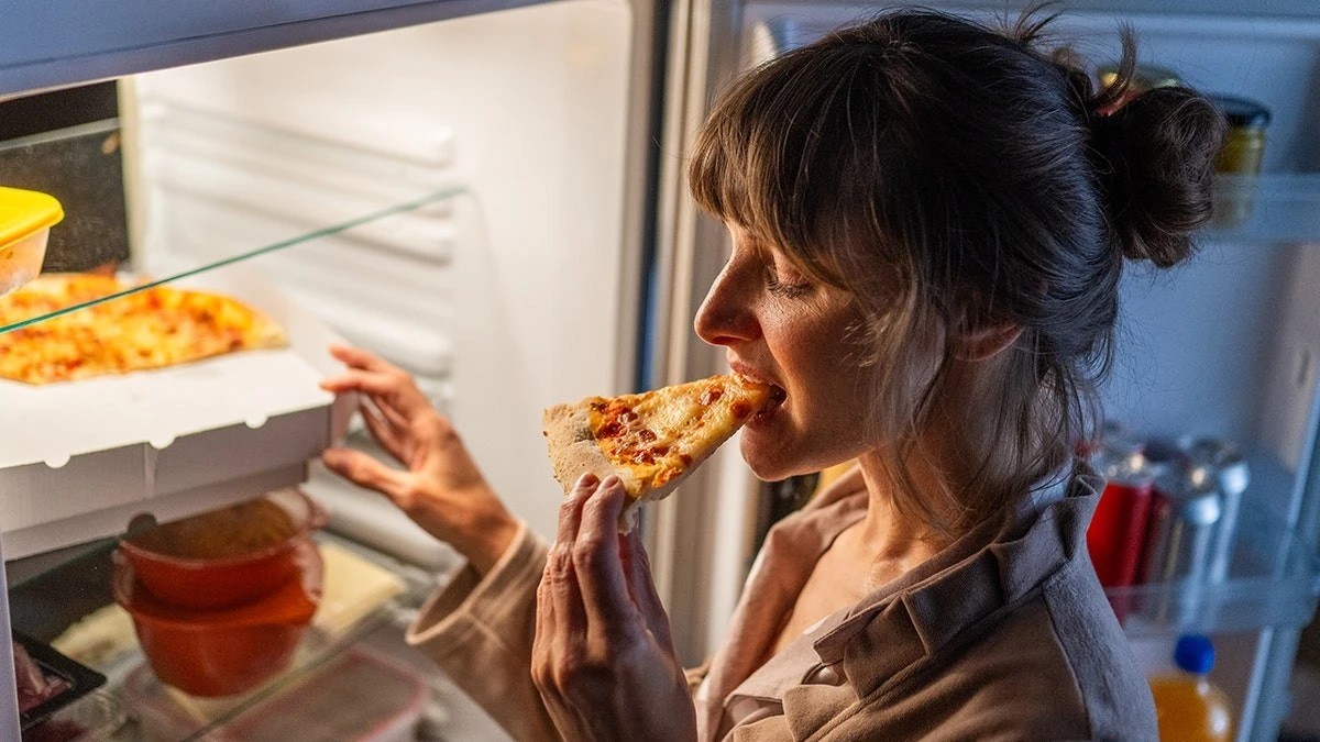 sereknanoctenpo-extra-1.webp Serek na noc? Ten popularny wybór Polaków pogarsza Twój sen - image 1