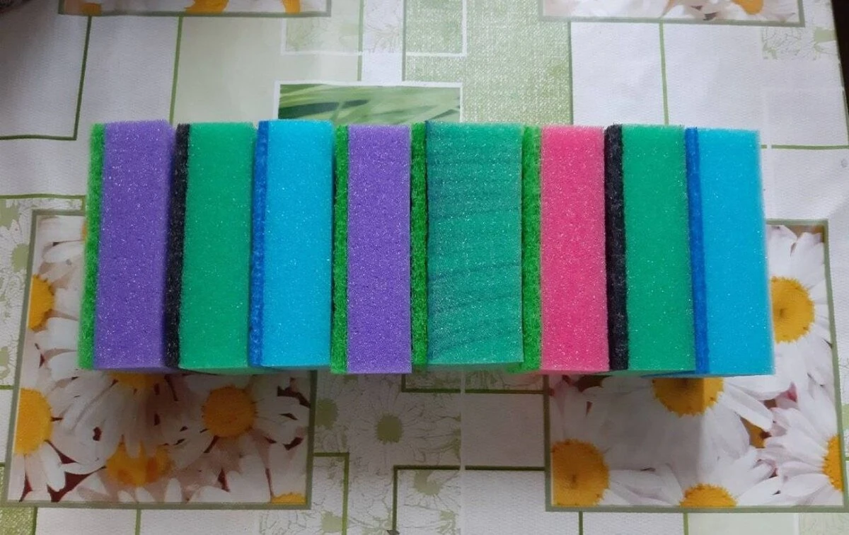 Dlaczego myjesz naczynia źle? Mikrobiolog zdradza, jak to robić naprawdę czysto