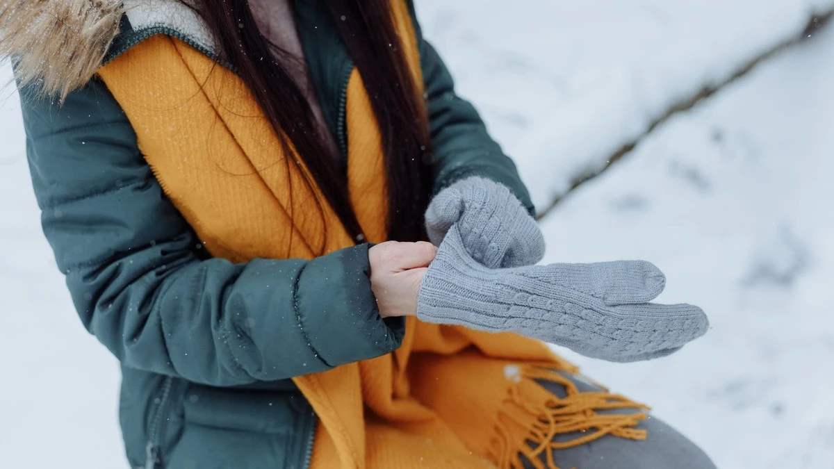 Domowa podgrzewana wkładka do kieszeni: sposób na lodowate dłonie zimą - image 1