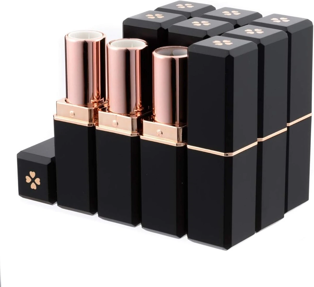 Koniec z marnowaniem! Stary pojemnik po szmince zamienia się w kuchennego bohatera - image 1