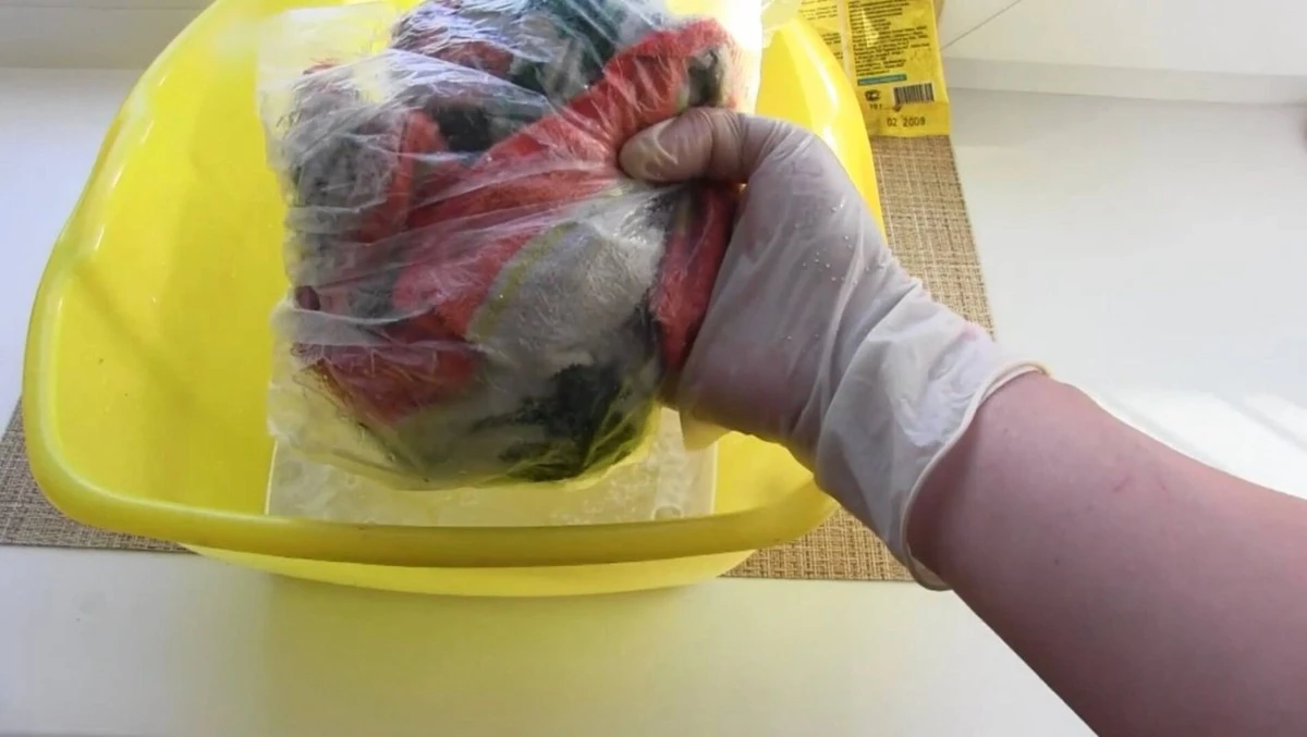 Proste pranie ręczników kuchennych zniknie tłuszcz, nawet jeśli nie chcesz wierzyć