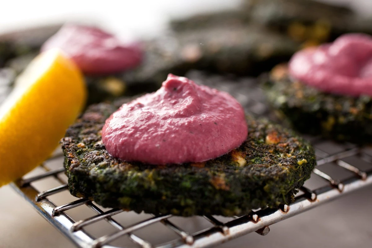 Buñuelos z boćwiny pieczone: sekret chrupkości bez smażenia - image 1