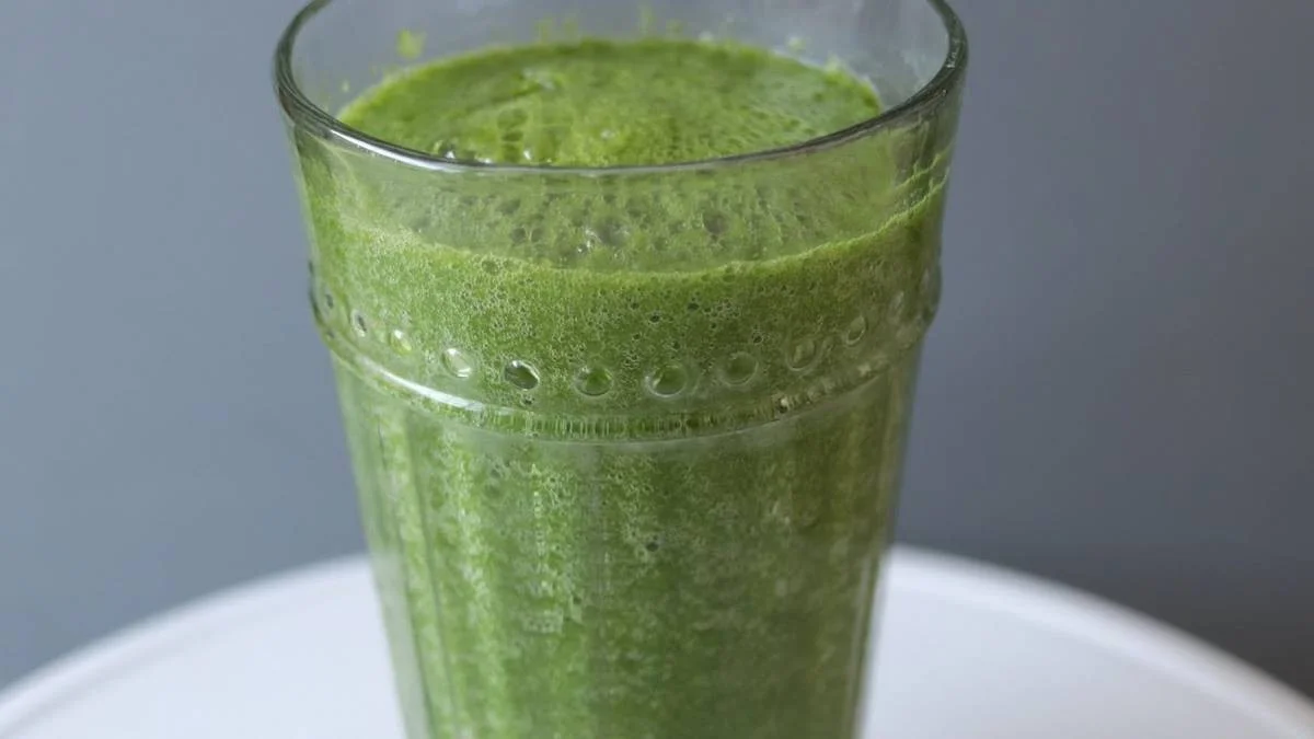 Gwiazdy zdradzają sekret płaskiego brzucha: ten jeden napój wszystko zmieni