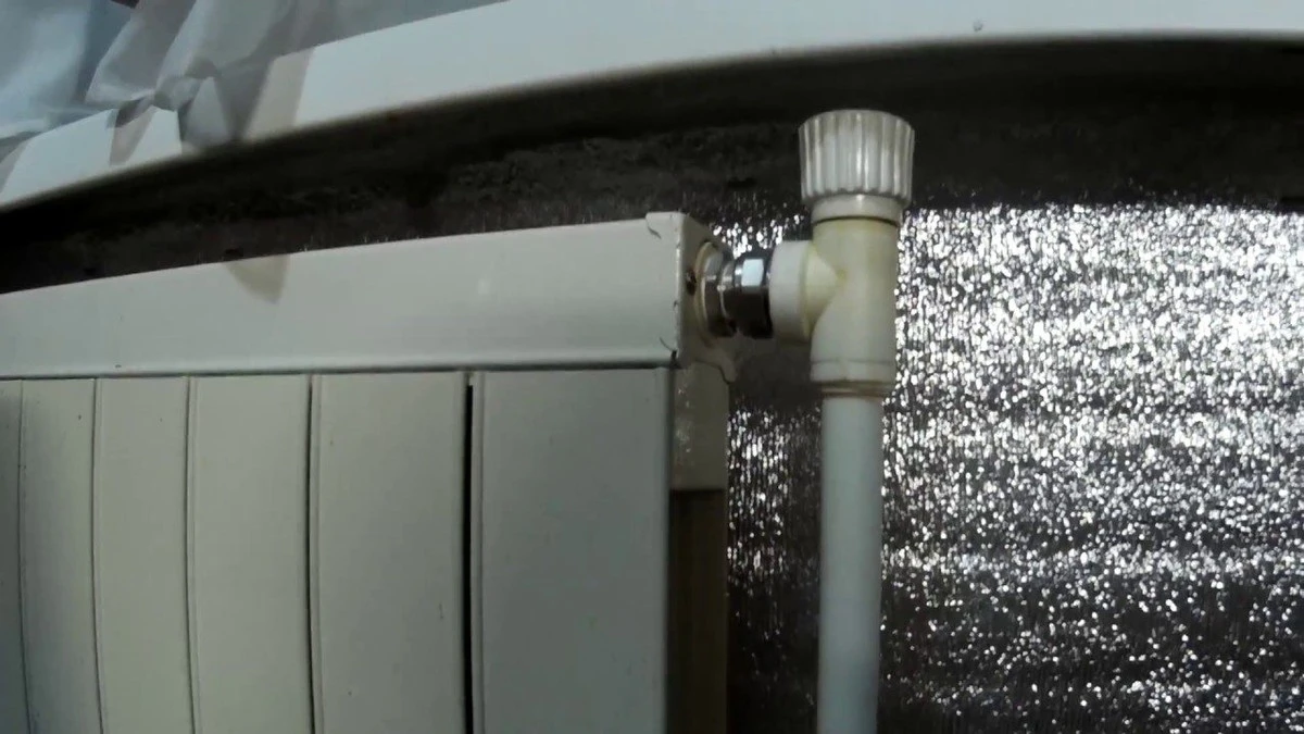 Folia aluminiowa za grzejnikiem: zimą chodzę w T-shircie, gdy za oknem -18°C