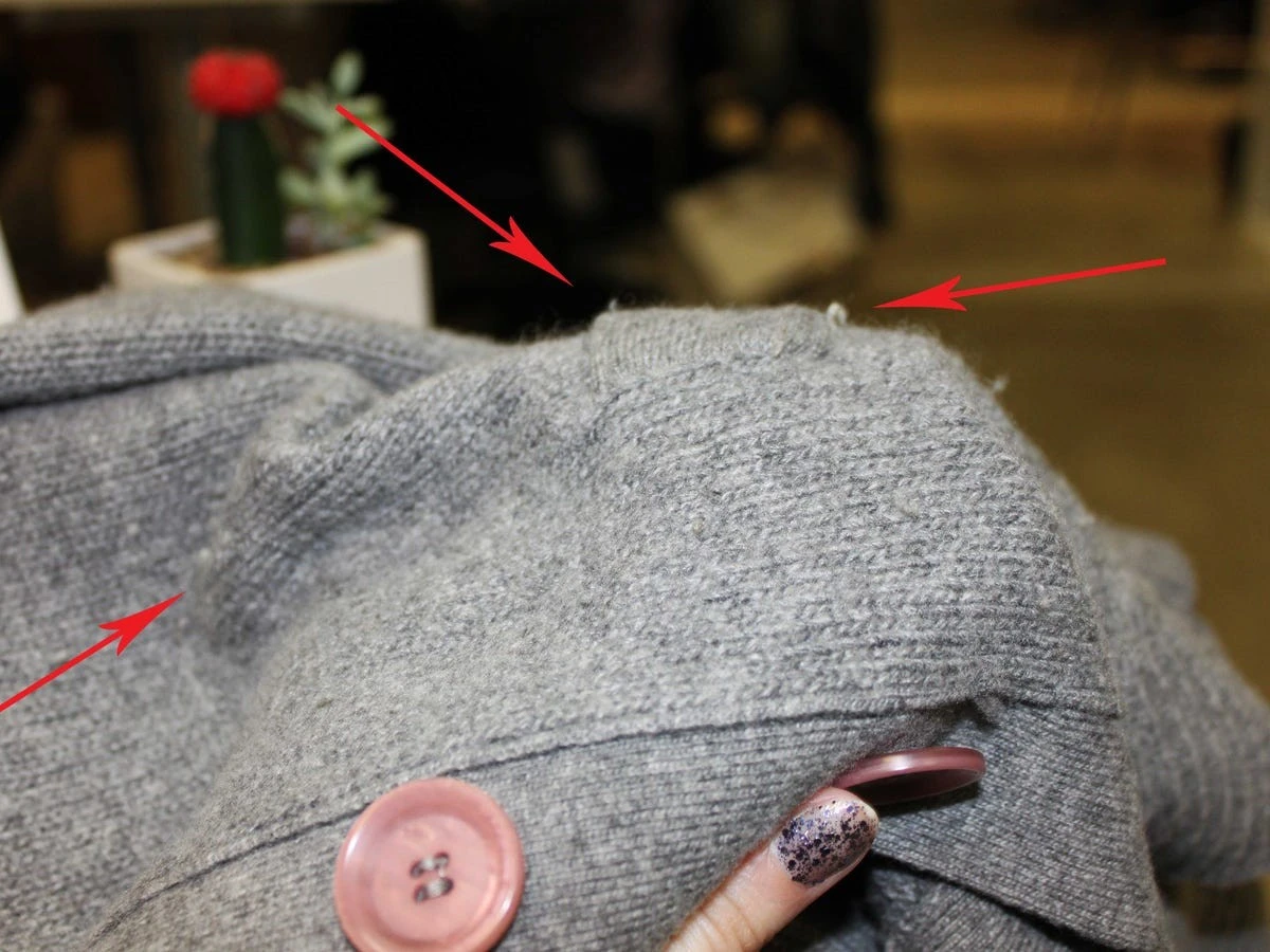 Nie golę zmechaconego swetra: włożyłam go na 24h do zamrażarki i wygląda jak nowy