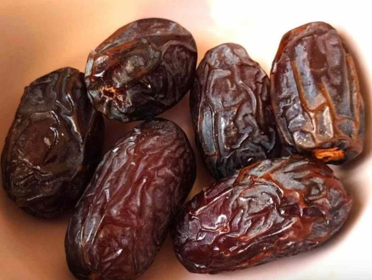 3 daktyle dziennie. Co zyskasz, jedząc je regularnie?