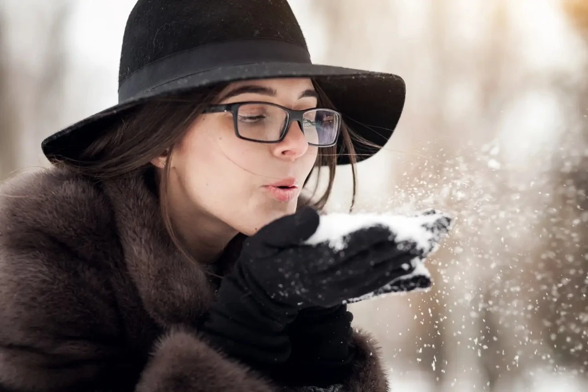 Zapomnij o parujących okularach: 1 kropla na wacie i problem znika - image 1