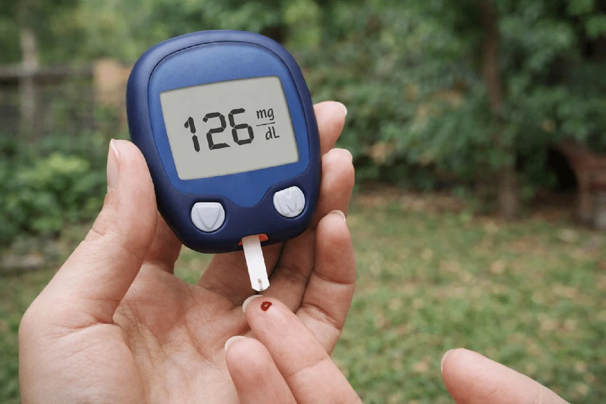 Kiedy cukrzyca typu 1 i 2 się krzyżują: objawy, których nie możesz ignorować