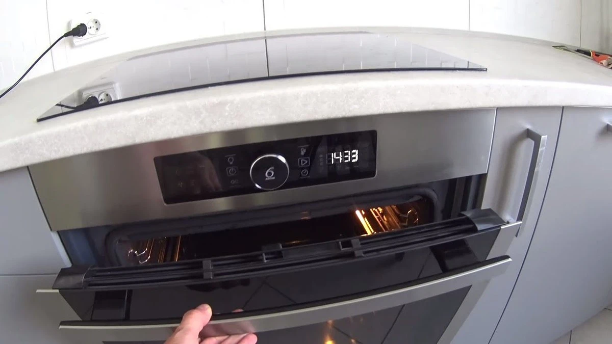 Odkryj trik, który sprawi, że Twoja piekarnik będzie lśnił czystością w 5 minut. Ten sekret zna mało kto!