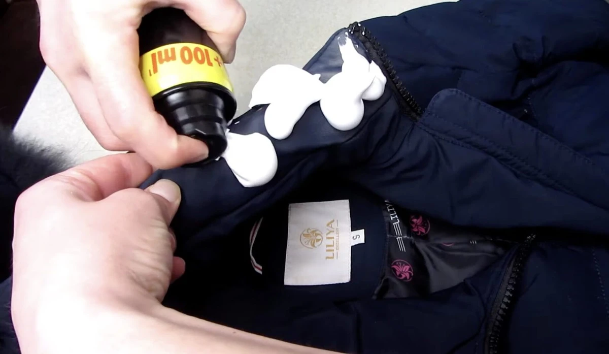 Prosty trik na czyszczenie puchowej kurtki bez prania: pianka do golenia zdziała cuda