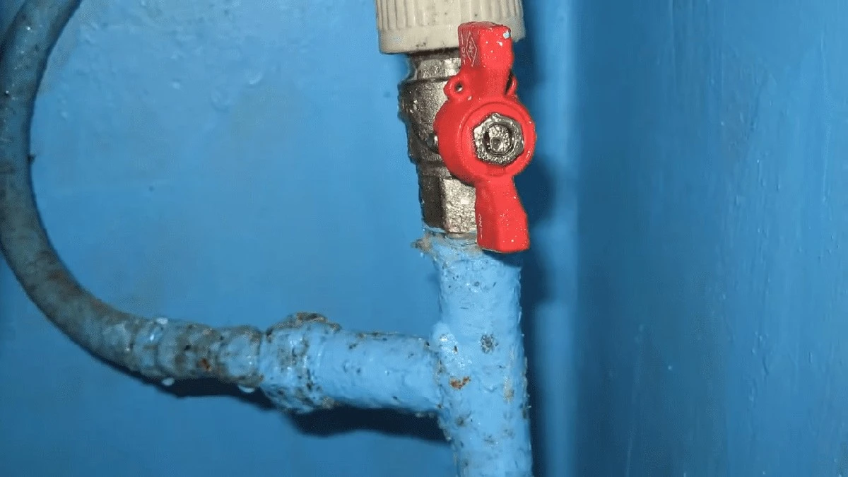 5 niezawodnych sposobów, by rury przetrwały mrozy 2026