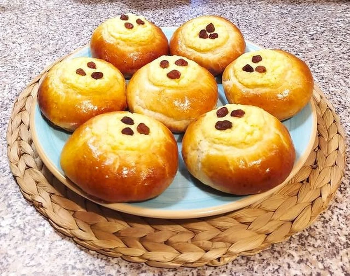 Sekret babci na idealny serowy "okular": dlaczego ten klasyk z dzieciństwa wciąż zachwyca