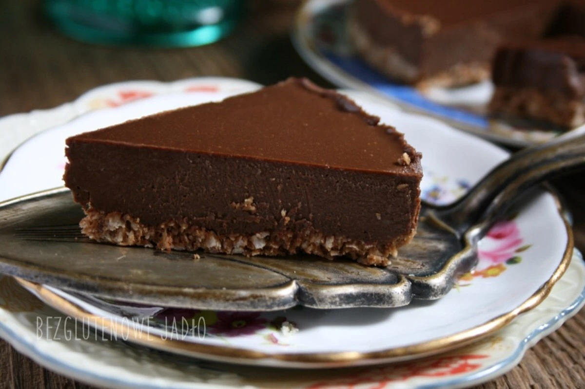 10 przepisów na ciasto bezglutenowe: łatwe, zdrowe i szybkie do przygotowania - image 1