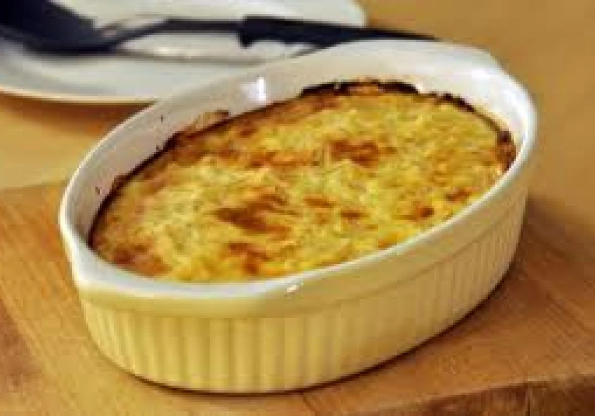 zapomnianyhitzb-extra-1.webp Zapomniany hit z babcinej kuchni: zapiekany makaron z jabłkami i makiem, który wraca do łask - image 1